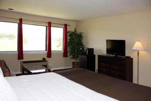 Shenandoah Inn, Major Credit Cards Required For Check In Plymouth Экстерьер фото