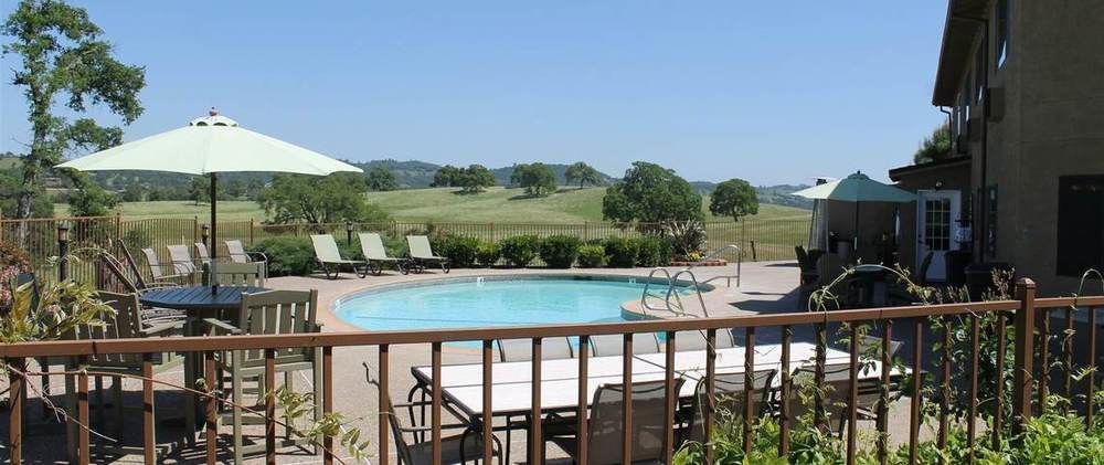 Shenandoah Inn, Major Credit Cards Required For Check In Plymouth Экстерьер фото